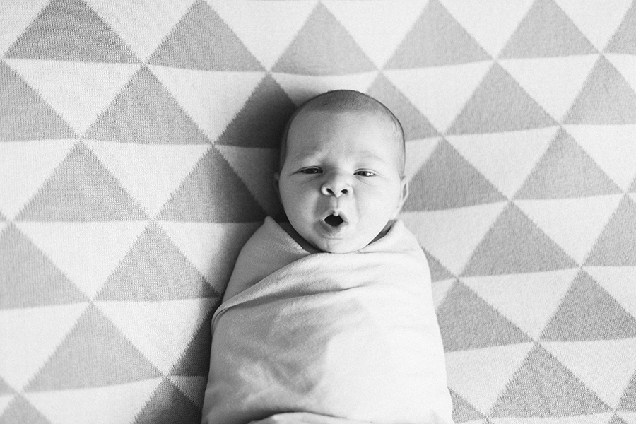Ella_7_newborn_bodensee_natural_marionaphotography